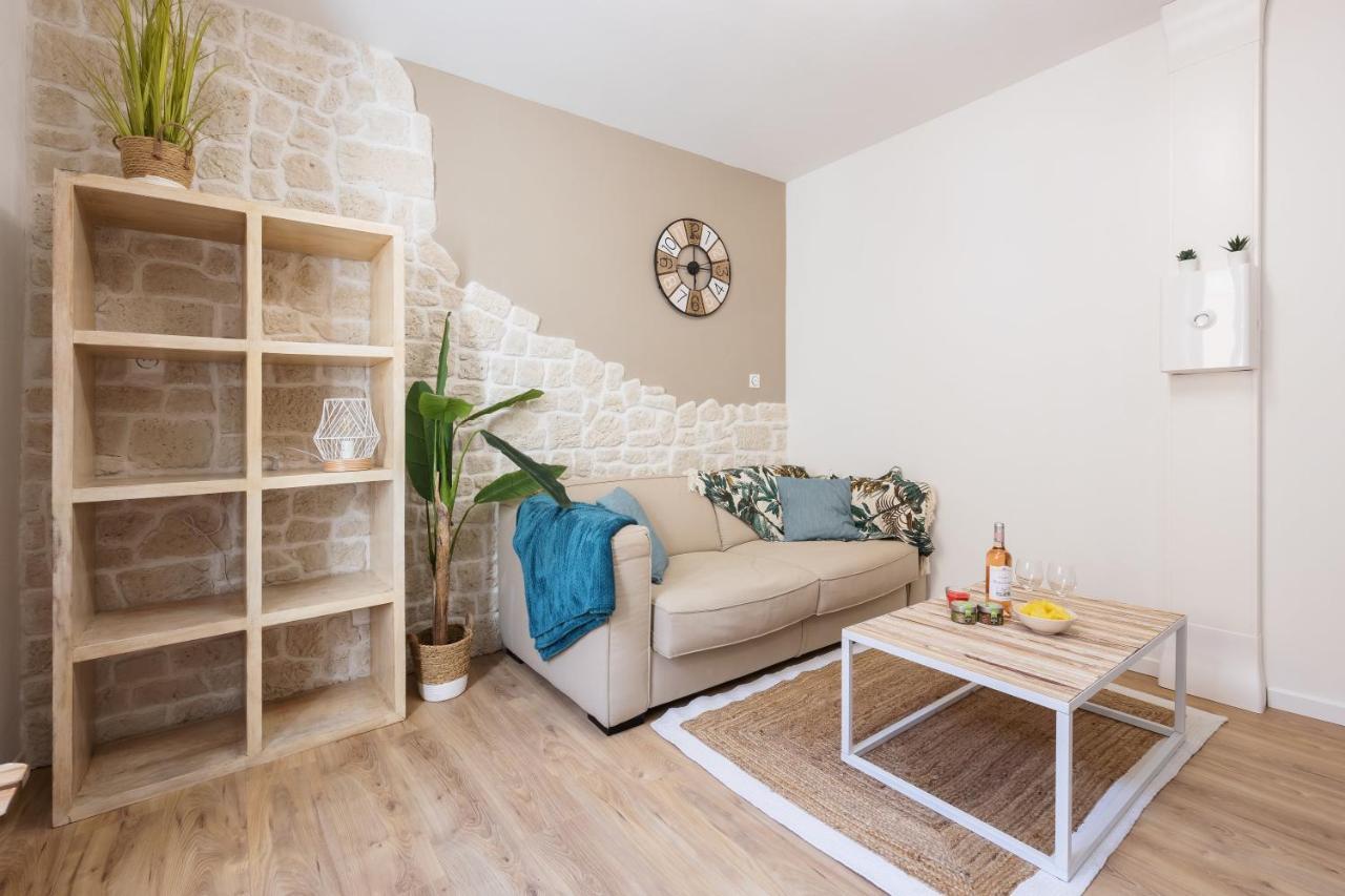 Appartamento Exotic Stones Hyper Centre Fontaine Moussue Salon-de-Provence Esterno foto